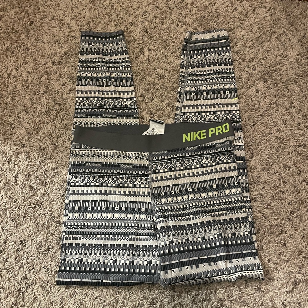 Nike Pro Print Leggings - image 4